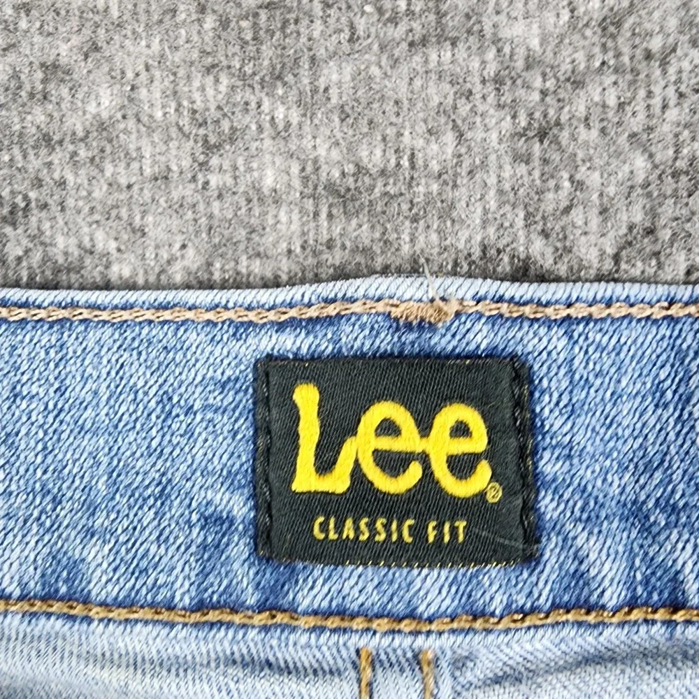 Lee‎ Classic Fit Jeans Mens 42x29 Light Blue Denim Straight Leg Pants